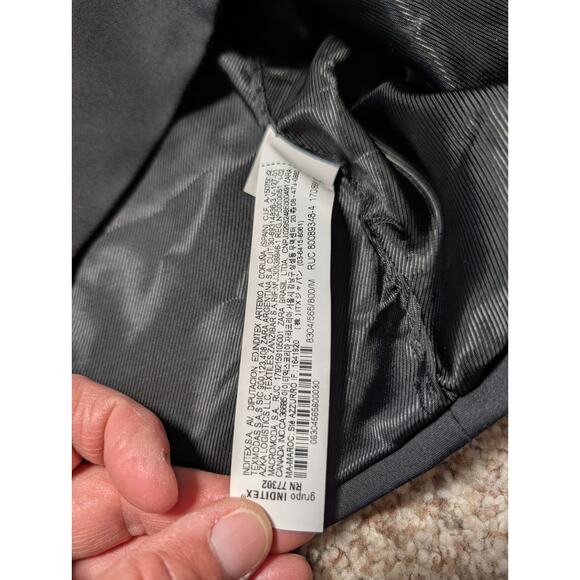 ZARA women's Black VEST, Size Small slightly cropped styling, NWT - Picture 10 of 12